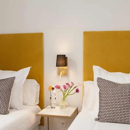 Isg Apartments Cedaceros Seville Exterior photo