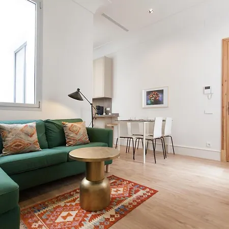 Isg Apartments Cedaceros Seville Room photo