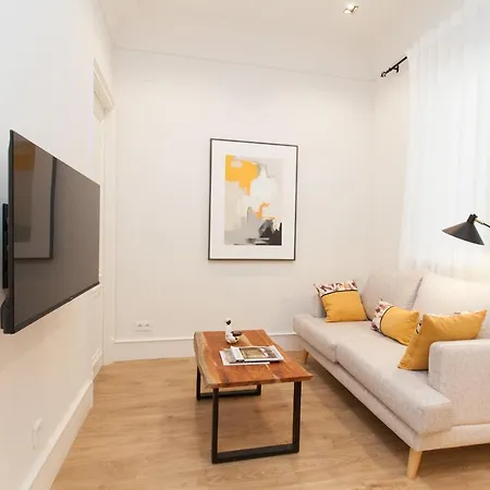 Isg Apartments Cedaceros Seville Exterior photo