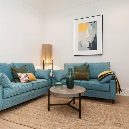 Isg Apartments Cedaceros Seville Room photo
