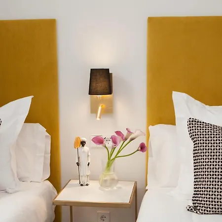 Isg Apartments Cedaceros Seville Exterior photo